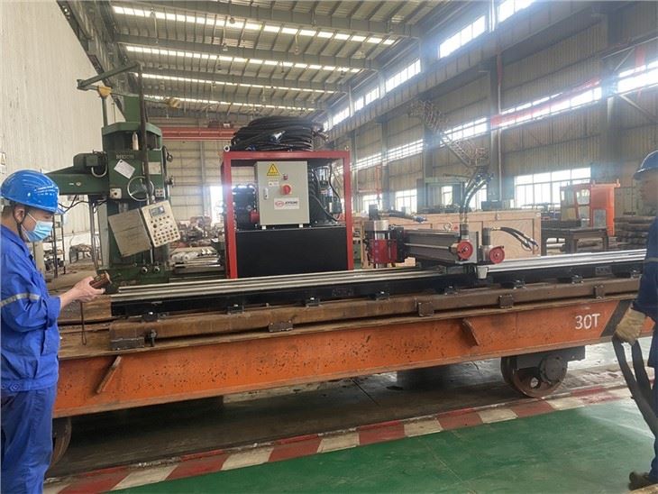 Portable Gantry Milling Machine LMD3010 On-site Repair Field Machining